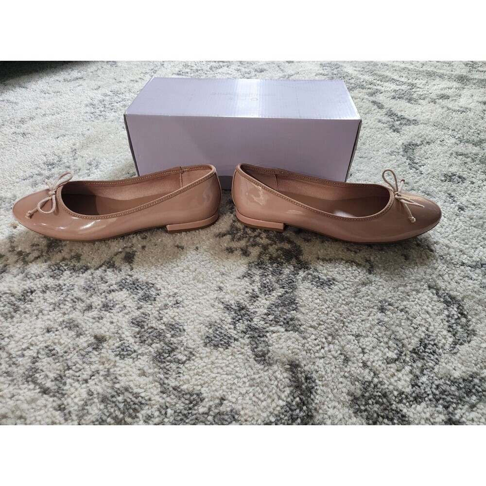 NEW Steve Madden Girl Plie Ballet Nude Patent Slip-On Flats Women's Size 6 - Picture 2 of 8